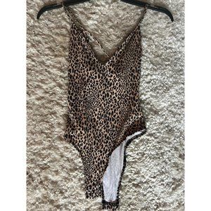🏷️ 2 for 15 Forever 21 leopard print bodysuit small